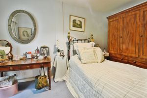 Photo 26- click for photo gallery